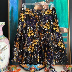 H&M Black and Orange Floral Mini Skirt Size 6